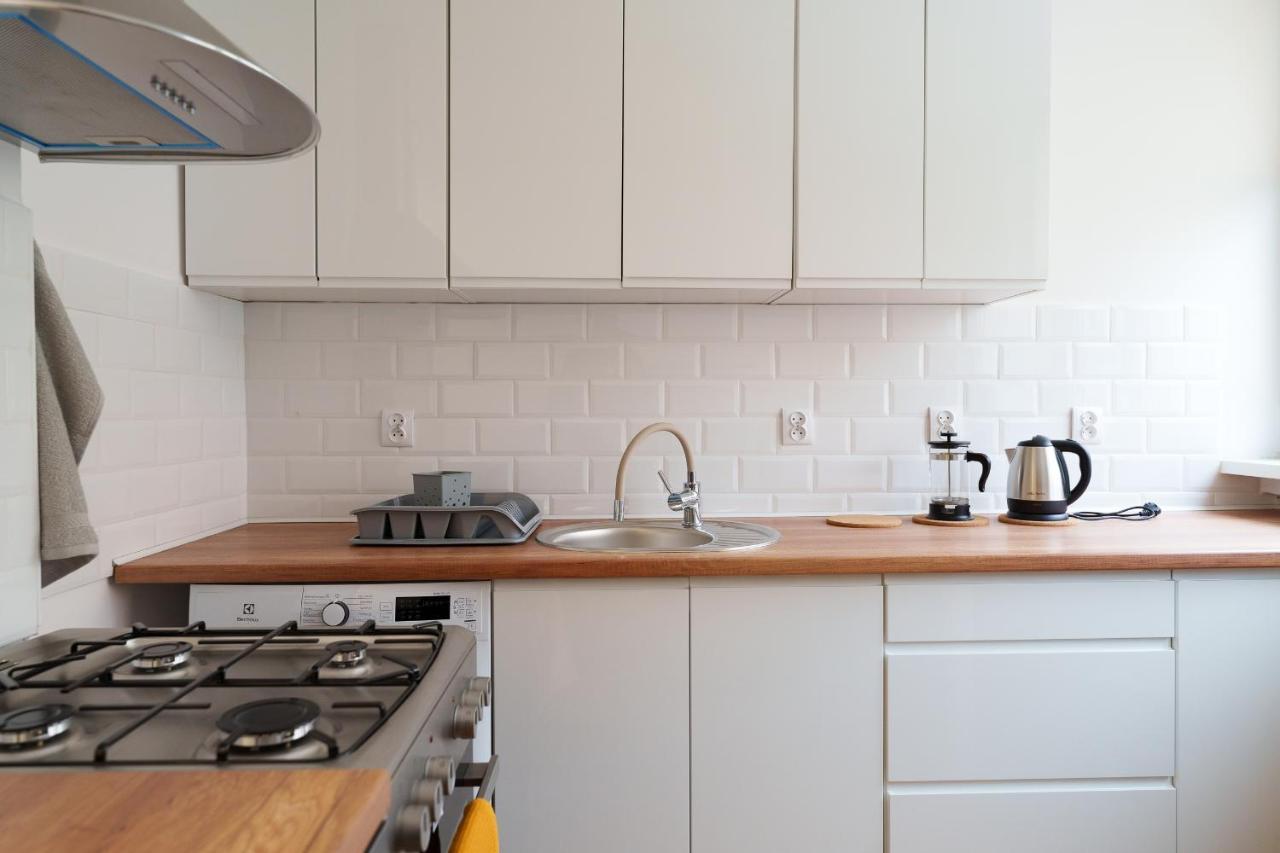 Apartament Pod Swierkiem - Pet Friendly - 2 Osobne Pokoje Dla Max 5 Osob - Space Apart Jelenia Gora Bagian luar foto