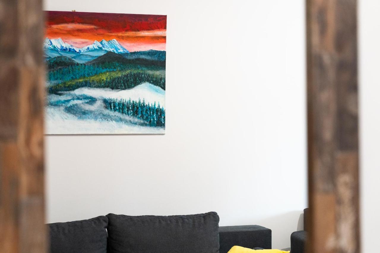 Apartament Pod Swierkiem - Pet Friendly - 2 Osobne Pokoje Dla Max 5 Osob - Space Apart Jelenia Gora Bagian luar foto